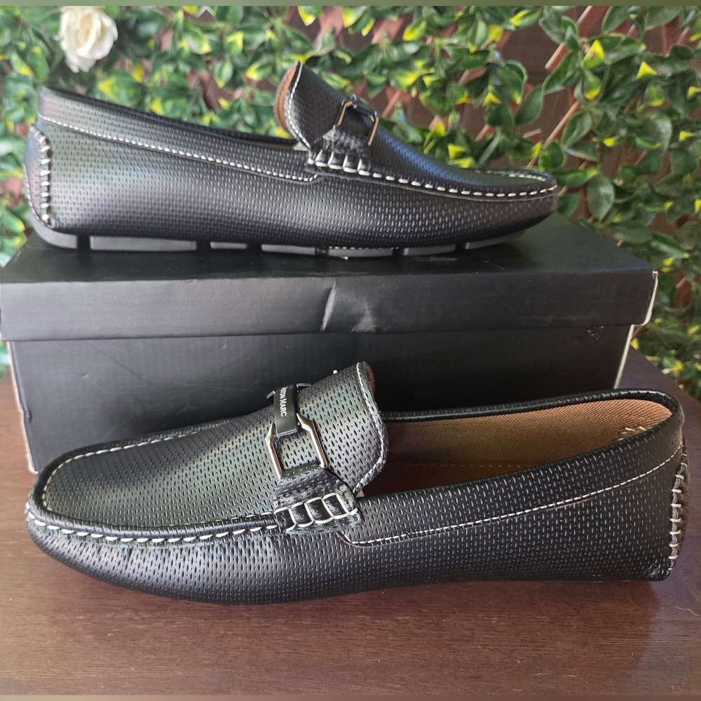 Black Perforated Metal Bit Classic Driving Loafers Aston Marc Charter Sz 10 NWT